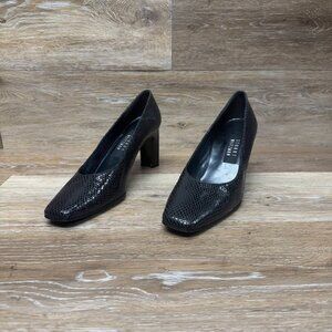 Stuart Weitzman Black patent Leather Snake Skin Embossed Heels Women's Size 7.5